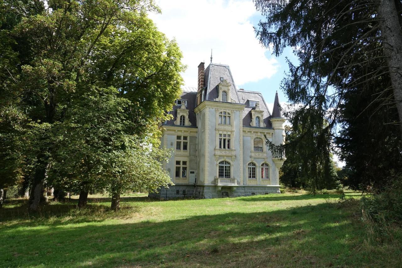 Chateau De Chazelpaud Bed & Breakfast Saint-Bard Екстериор снимка